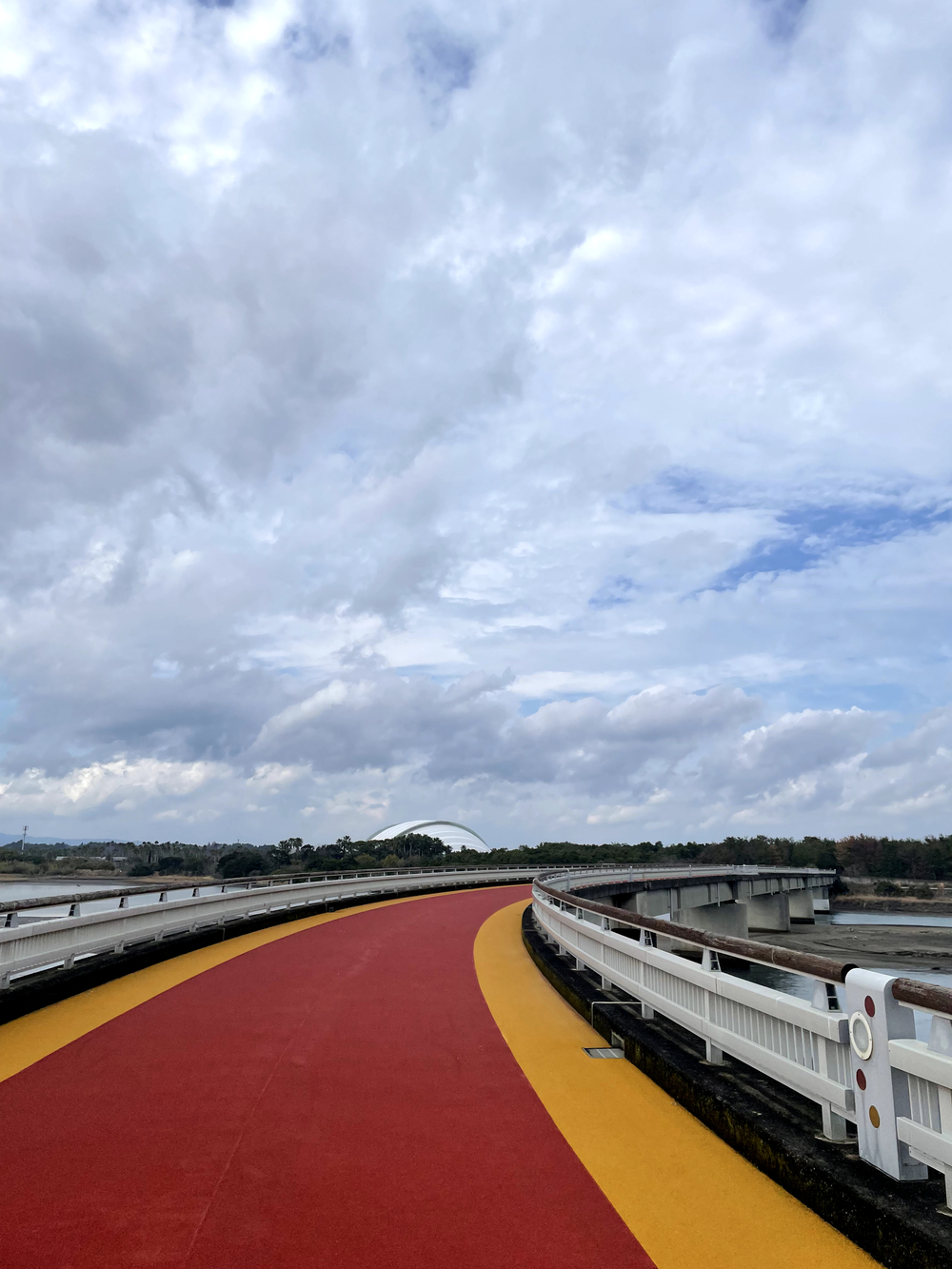 自然を満喫できて距離も自由に設定できる海岸沿いのコースの写真9