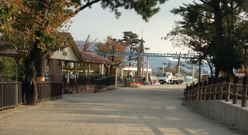 遊園地＆プチトレイルを巡る岡崎市南公園の写真3