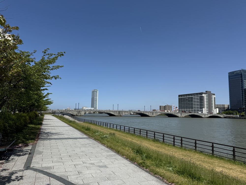 【18キロ】新潟島一周　万代、日本海、信濃川、みなとトンネルなど新潟市の観光名所を楽しみながら走れるコースの写真3