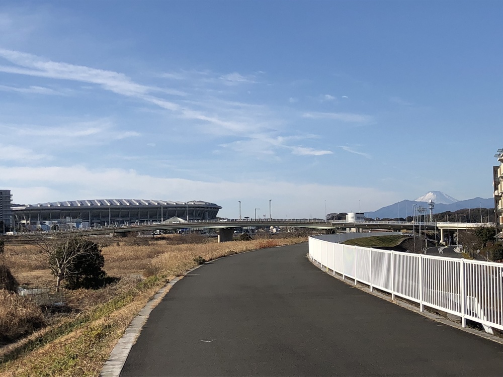 渋谷から電車で20分の温泉ラン！綱島温泉で疲れを癒す14kmのリバー＆パークコースの写真4