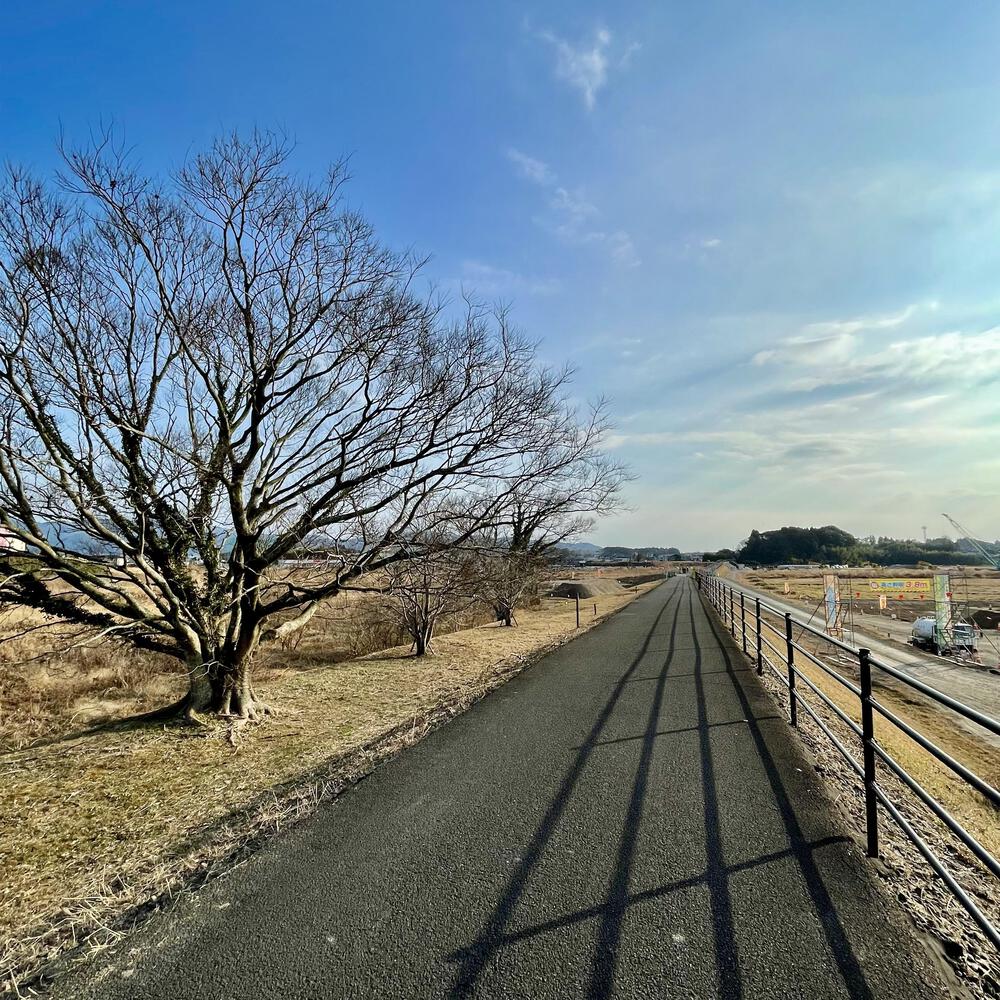 快速　志布志 1200px-