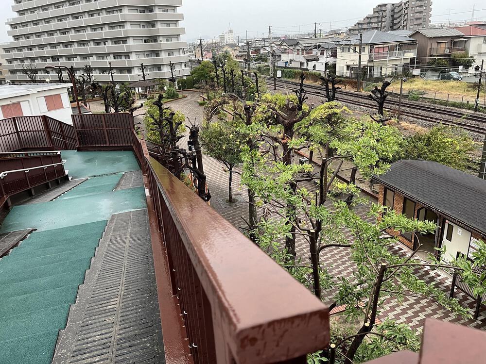 風と緑の出会いの道の写真4