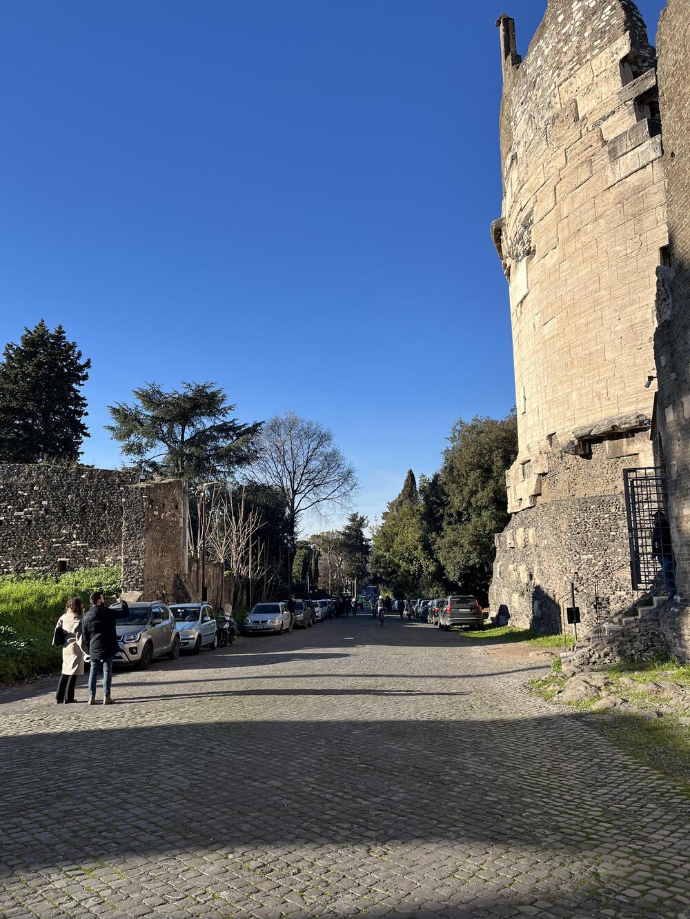 イタリア、アッピア旧街道の石畳でローマ入場までの写真7