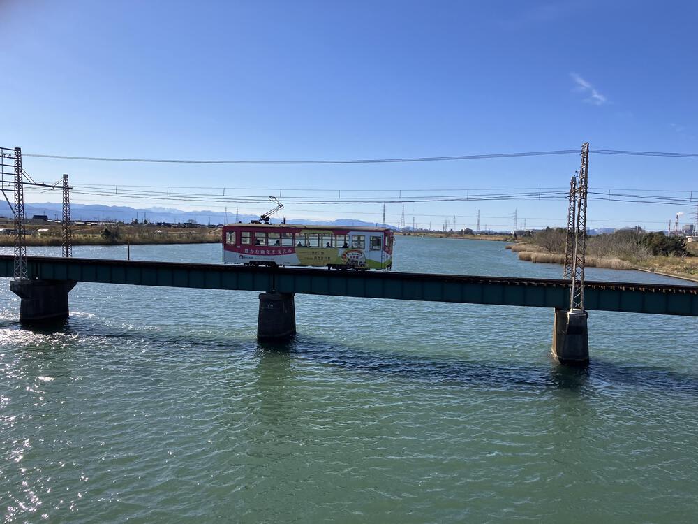 富山の駅巡り　万葉線ついでにフェリー13kmの写真15