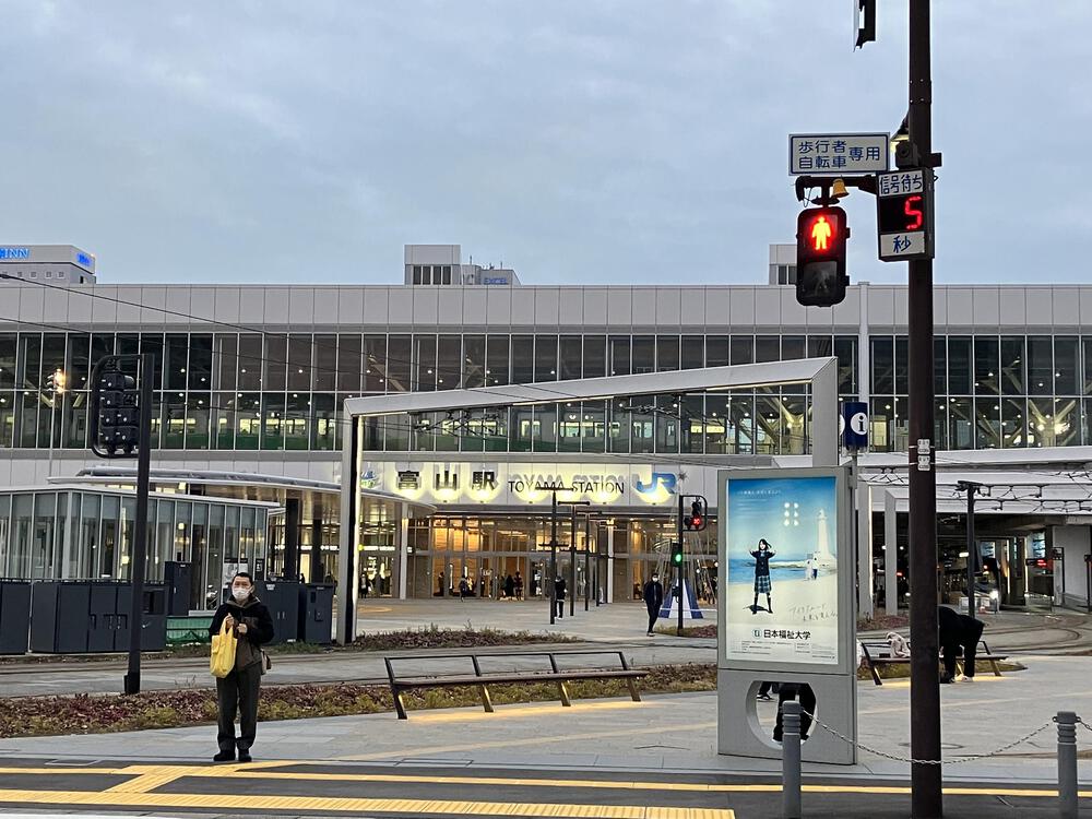 富山の駅巡り　あいの風とやま鉄道　高岡〜富山20kmの写真18