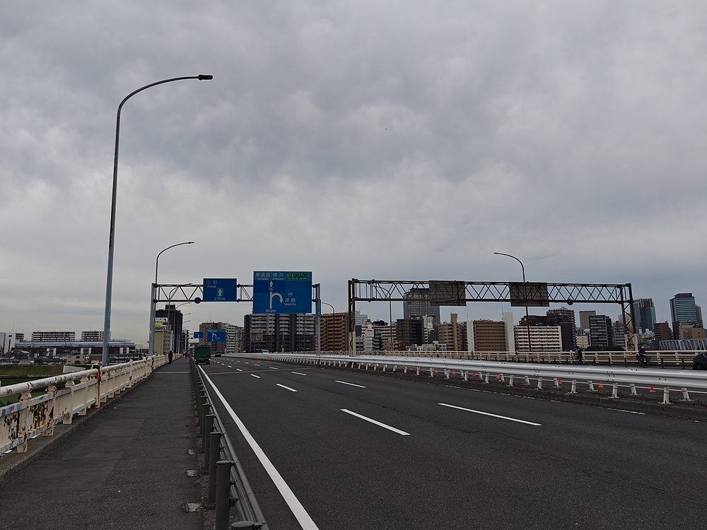 【東京都】羽田空港～多摩川河川敷～六郷橋～和渦製麺～糀谷駅の写真6