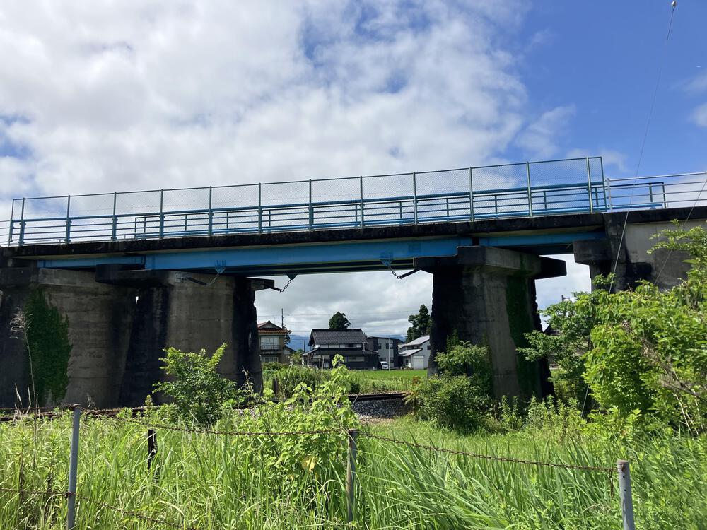 富山の駅巡り　JR城端線　砺波ー城端18kmの写真7