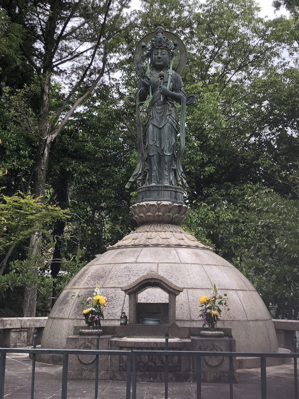 神戸三宮駅から徳光院、布引の滝、布引貯水池、布引ハーブ園、神戸クアハウスの写真6