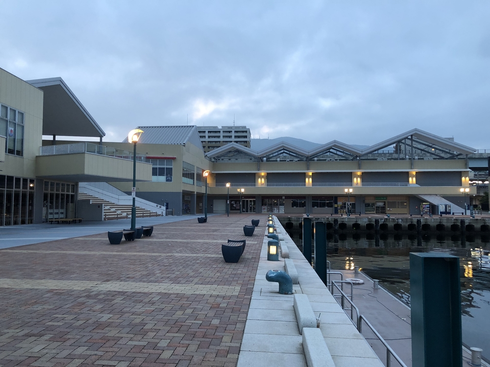 佐世保駅前から佐世保市役所までの往復観光コースの写真4