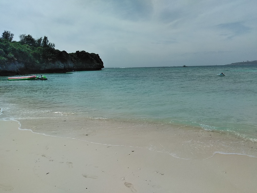 梅雨明けの瀬底島サンセットビーチラン。の写真6