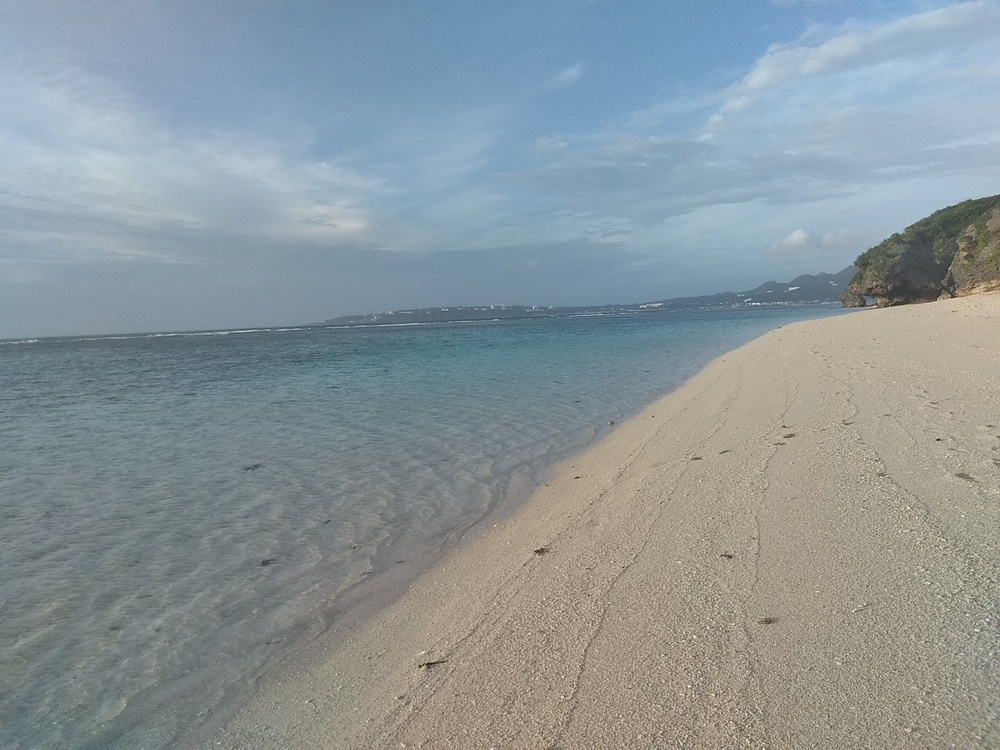 梅雨明けの瀬底島サンセットビーチラン。の写真13