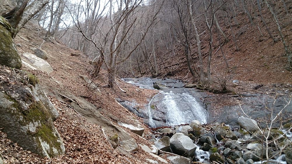 中央線沿線の尖峰「滝子山（１６２０ｍ）」の写真20