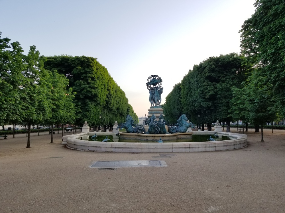 リュクサンブール公園を抜けてセーヌ河畔への写真6