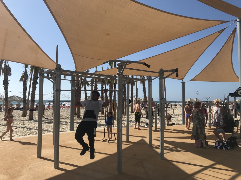 地中海沿いテレアビフ観光ランの写真5