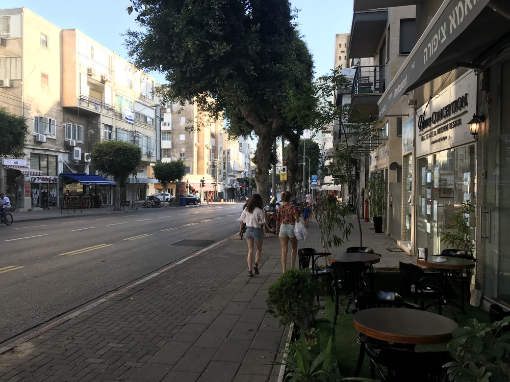 地中海沿いテレアビフ観光ランの写真7