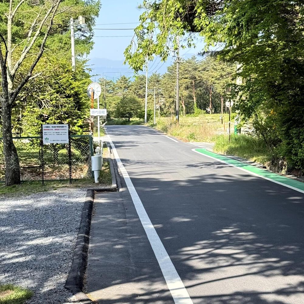 信濃追分「コスモス街道の碑」と御影用水（千ケ滝湯川用水温水路）の写真13