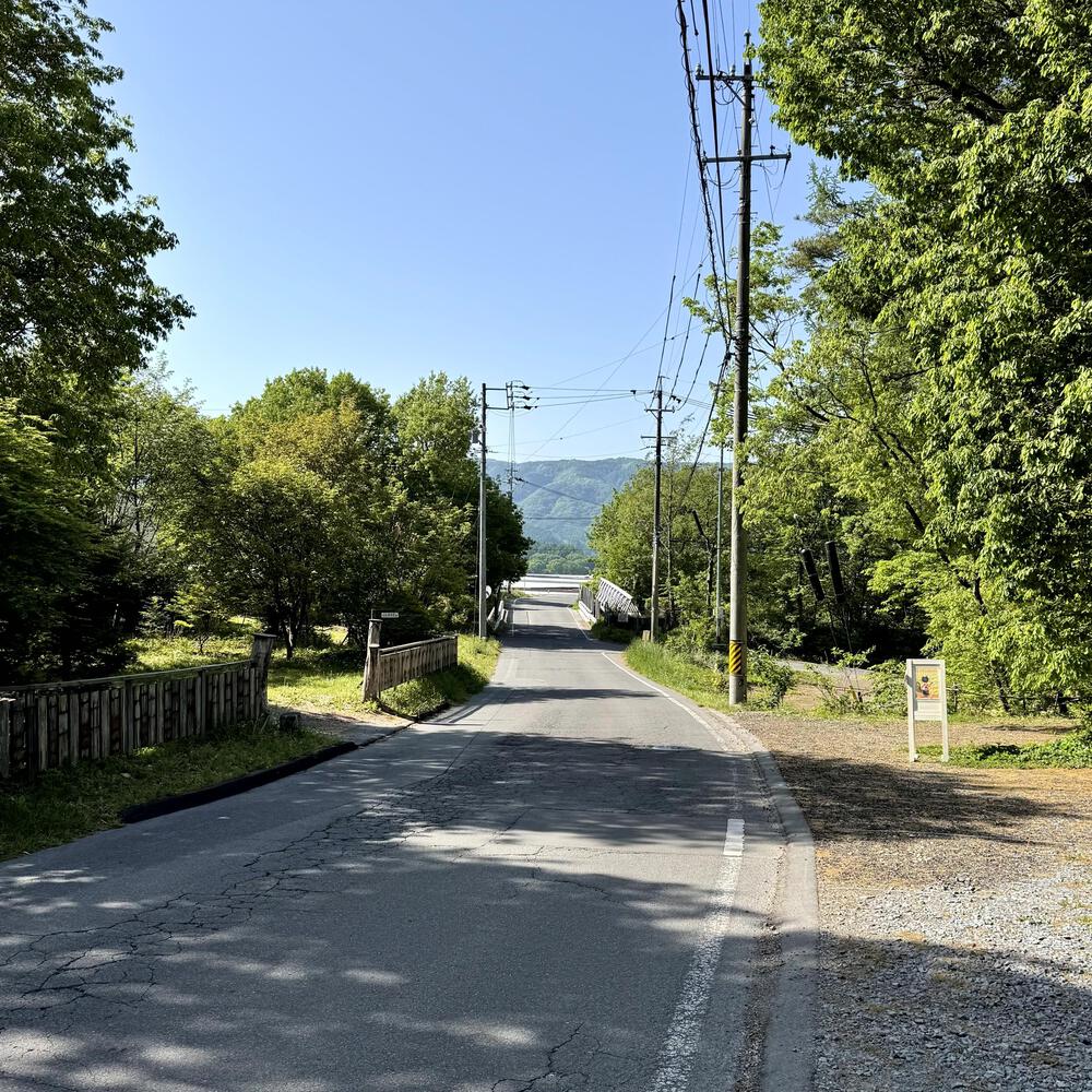 信濃追分「コスモス街道の碑」と御影用水（千ケ滝湯川用水温水路）の写真22
