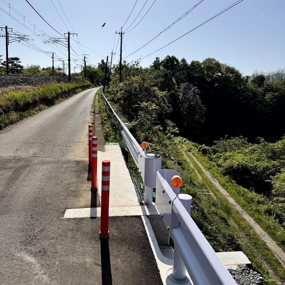 信濃追分「コスモス街道の碑」と御影用水（千ケ滝湯川用水温水路）の写真28