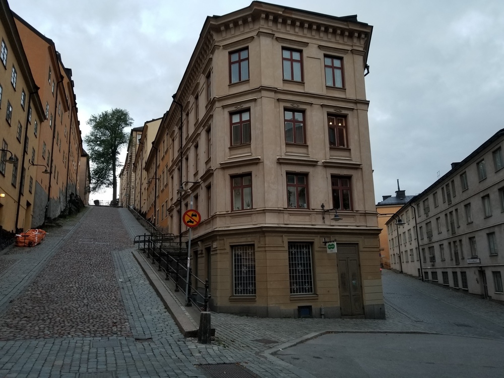 ストックホルム中心街の水辺とプチトレイルの写真5