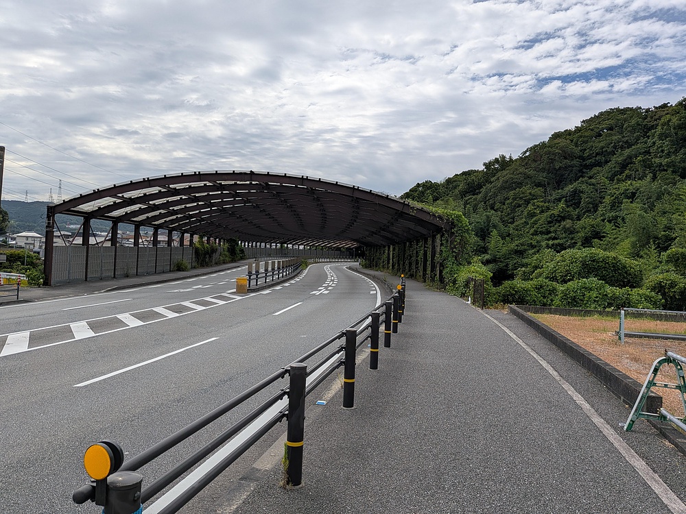 JR二日市駅〜太宰府政庁跡〜三笠運動公園の写真4