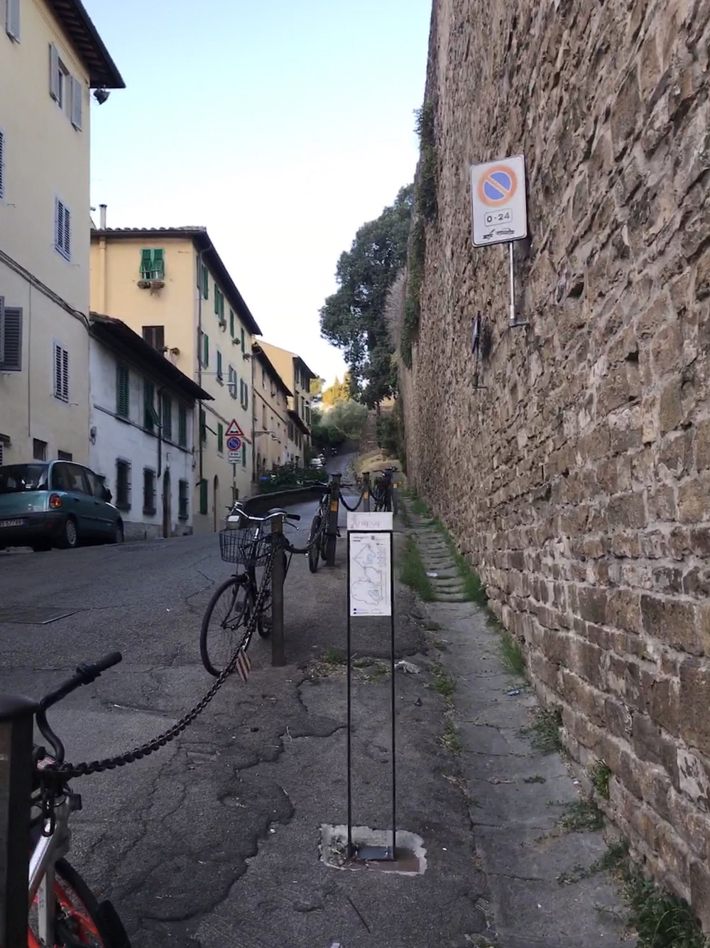 ミケランジェロ広場 Piazzale Michelangelo までの写真5