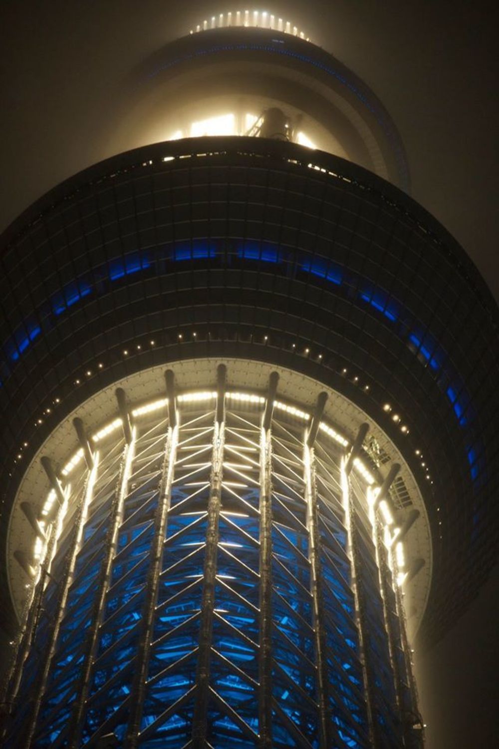 東京スカイツリーへ向かう道の写真8