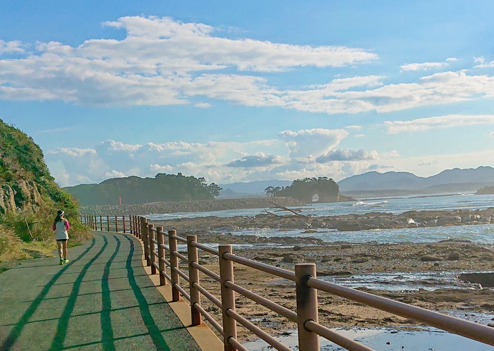 絶景の岩屋・遠見ヶ鼻へRuntripの写真3