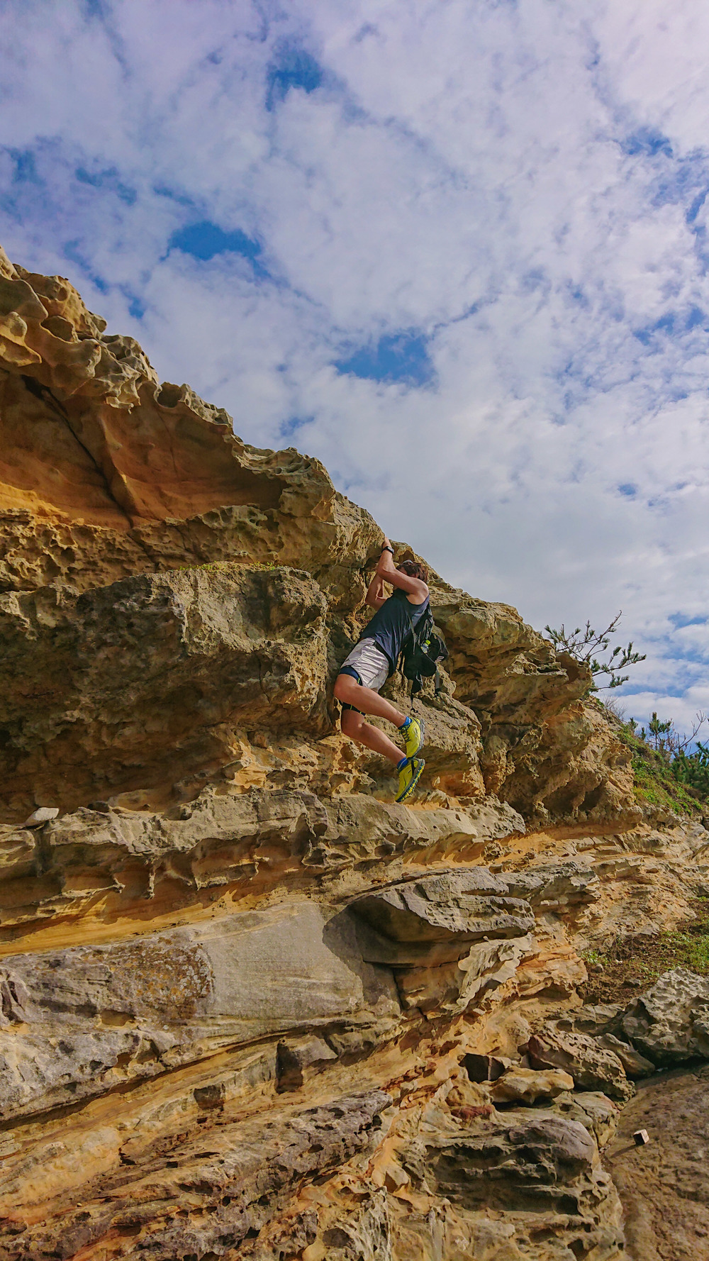 絶景の岩屋・遠見ヶ鼻へRuntripの写真10