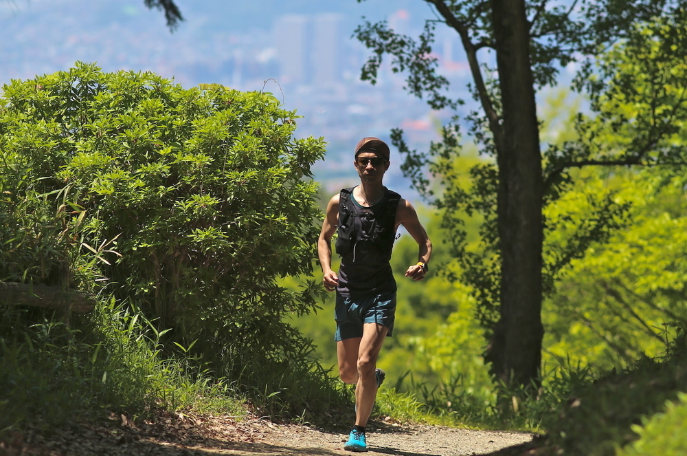 大阪の都心を一望！五月山・箕面トレイルランニングコースの写真3