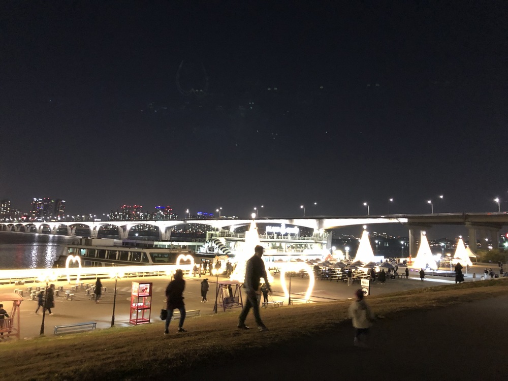 開放感とメトロポリタンの両方を感じるの写真4