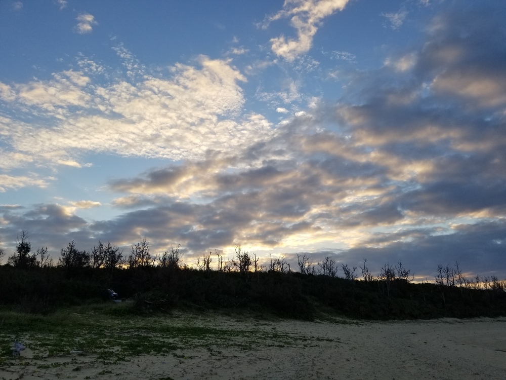 久米島(沖縄)シンリ浜で、ビーチ＆空港ランの写真6