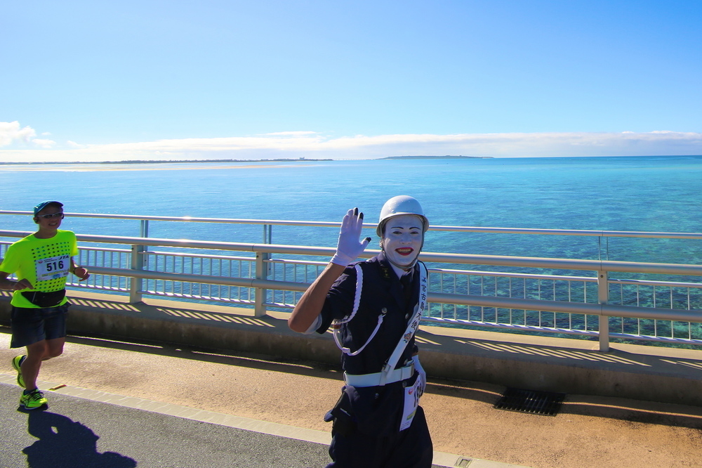 一生に一度は走るべきマラソン ！！【エコアイランド宮古島マラソン】の写真7