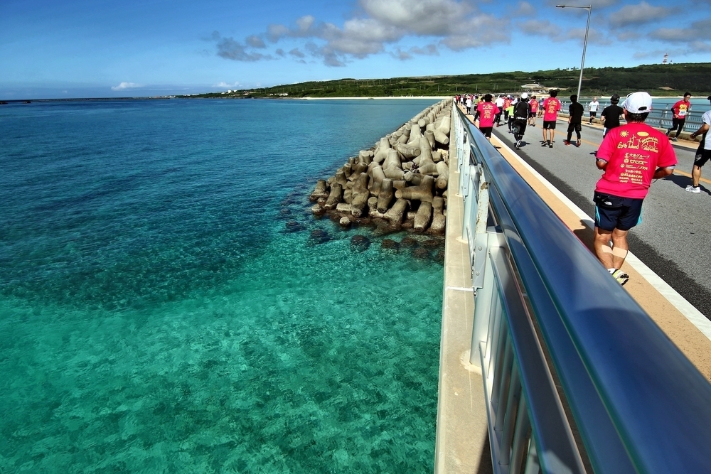 一生に一度は走るべきマラソン ！！【エコアイランド宮古島マラソン】の写真9