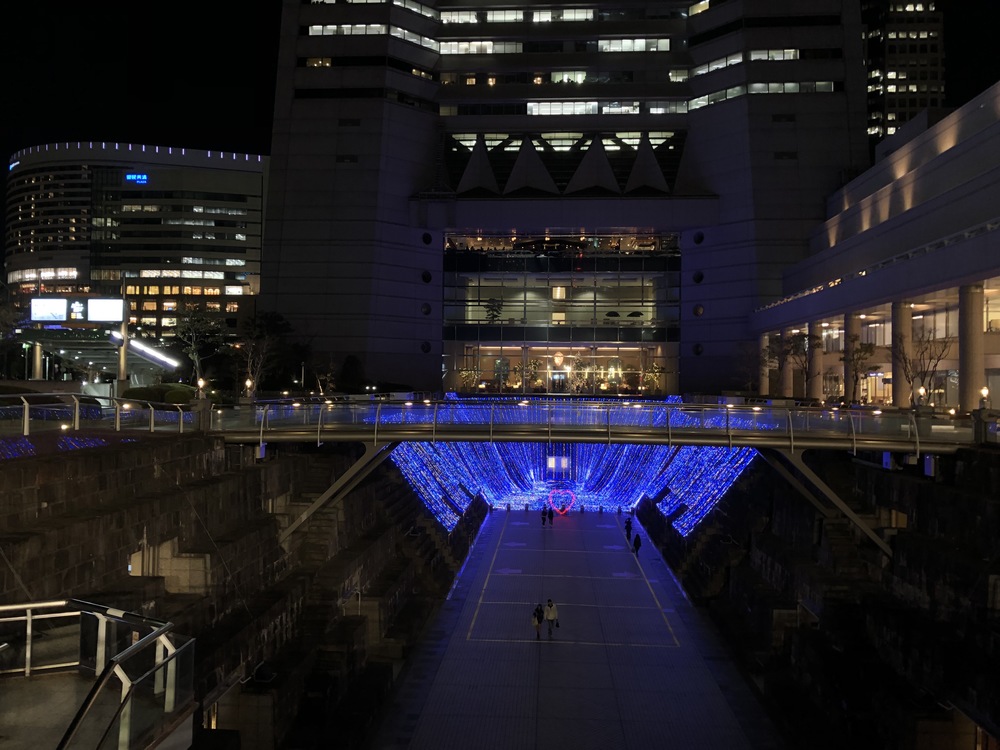 一番手軽にみなとみらいのイルミネーションを楽しめるコースの写真9