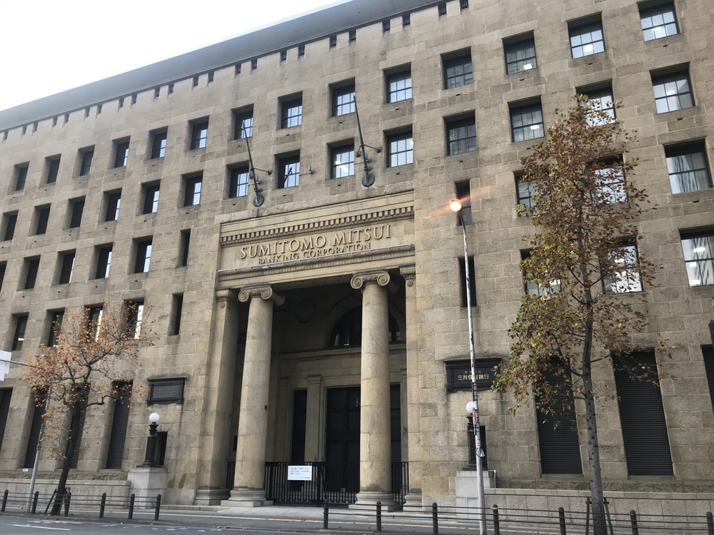 橋と運河の景観楽しむ中之島ランの写真3