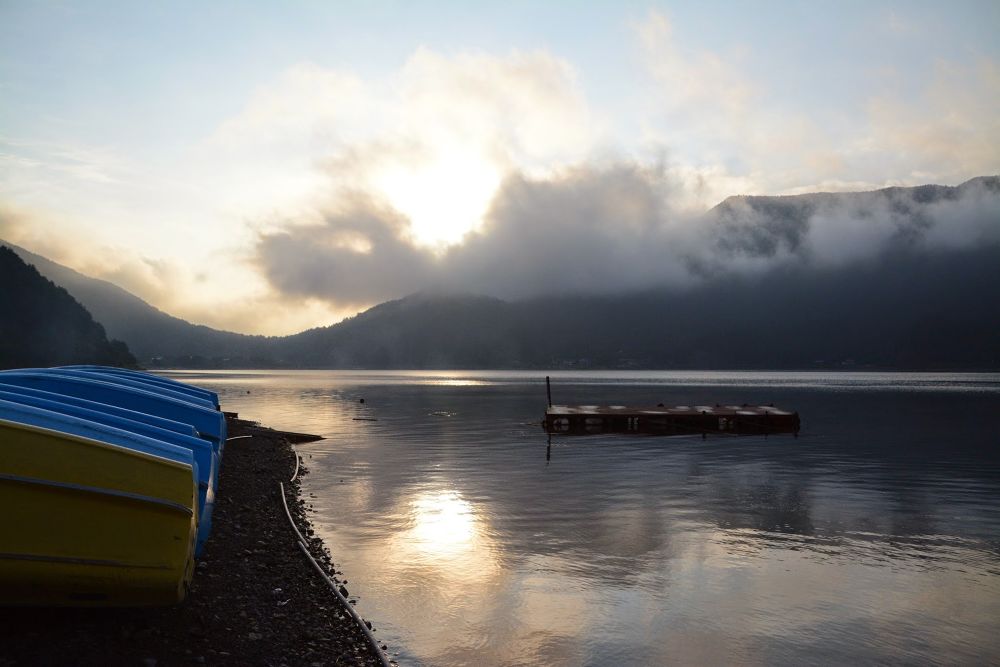 湖を見ながら！マラソン練習にお勧め、西湖周回コースの写真3