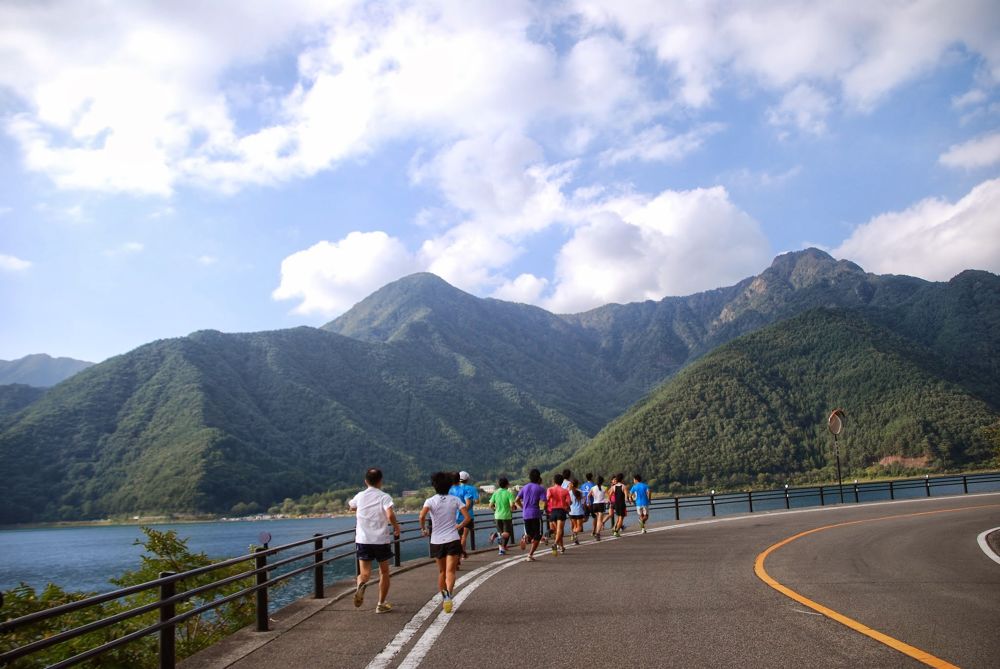 湖を見ながら！マラソン練習にお勧め、西湖周回コースの写真6