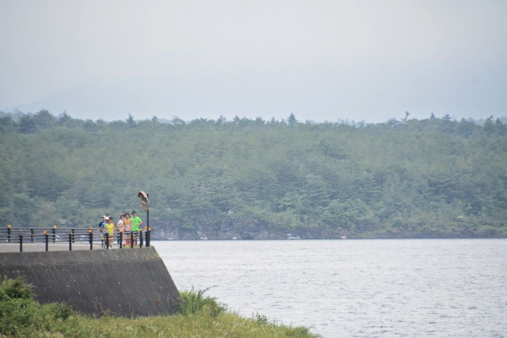 湖を見ながら！マラソン練習にお勧め、西湖周回コースの写真9