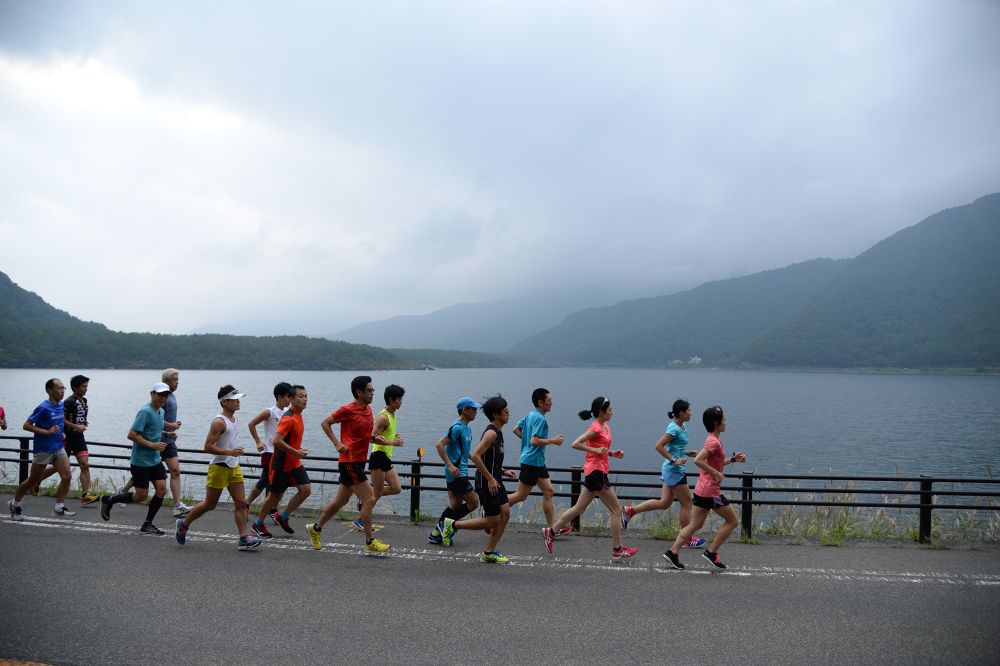 湖を見ながら！マラソン練習にお勧め、西湖周回コースの写真11