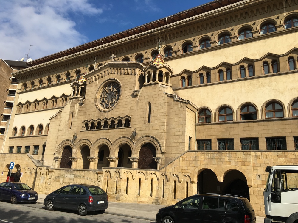 【スペイン】芸術の街ビルバオの川沿いをの写真9