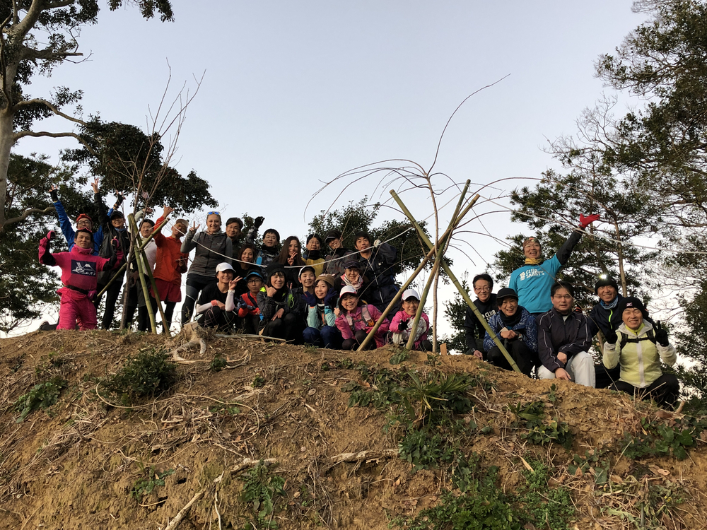 海岸もトレイルも楽しめる万葉ロマンコースです。の写真3