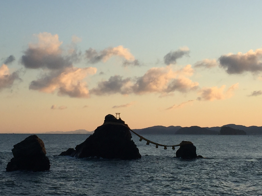 伊勢二見  音無山からの日の出の写真6