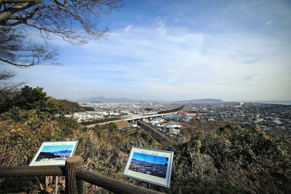 海・山からの眺めを楽しむ万葉ロマンコースの写真5