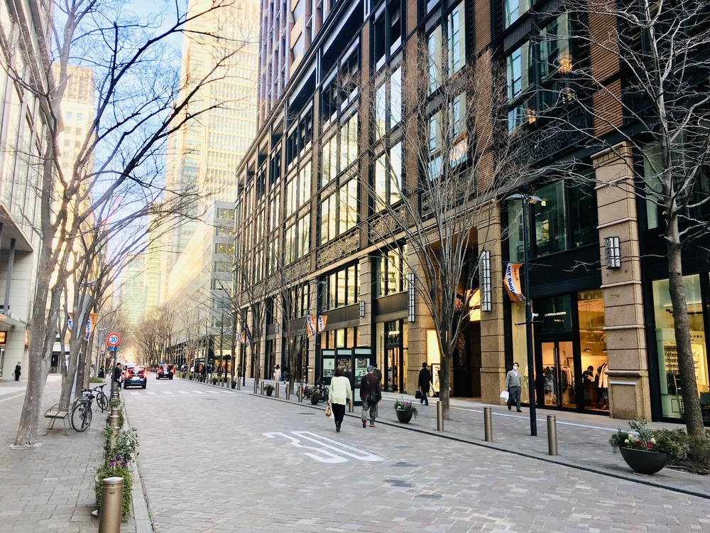 東京ミッドタウン日比谷からヨーロッパの雰囲気を感じる丸の内仲通りをランニングの写真4