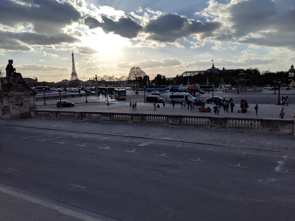 セーヌ川→ルーブル美術館→シャンゼリゼ通り→凱旋門のパリ堪能コースの写真7