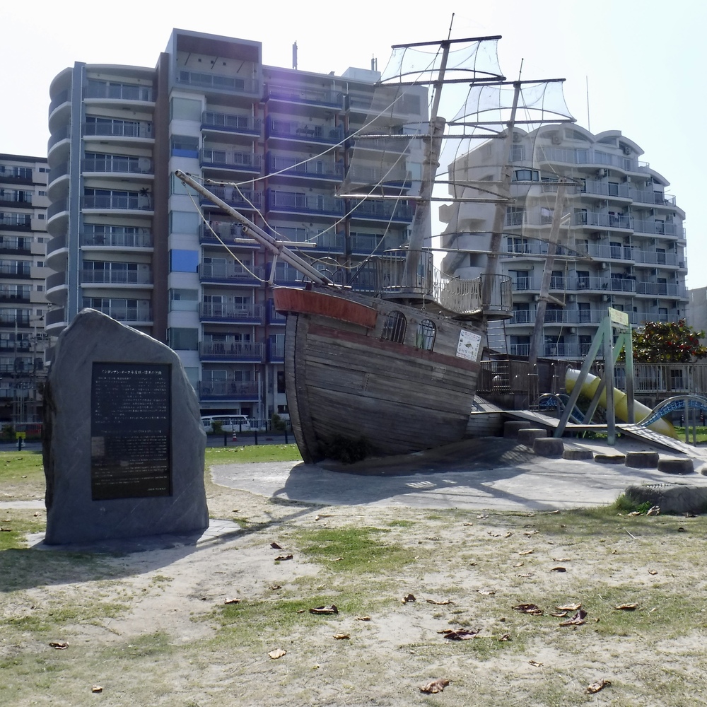 沖縄・宜野湾・北谷ビーチラン折り返し24キロの写真3