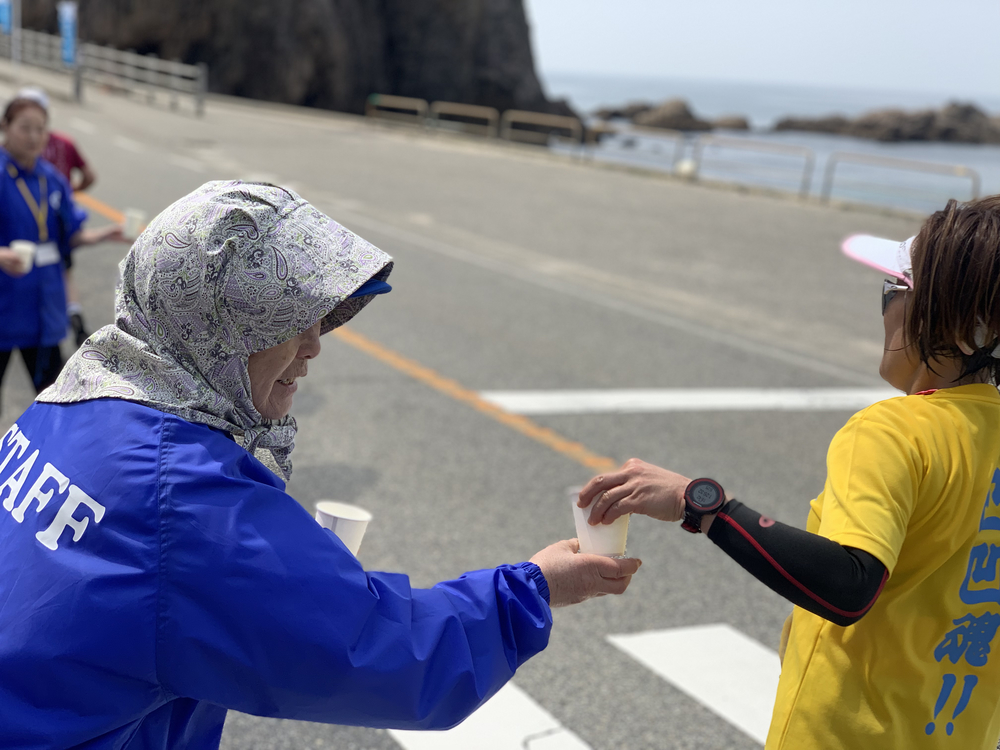 桜満開！海きれい！笹川流れマラソンの写真3