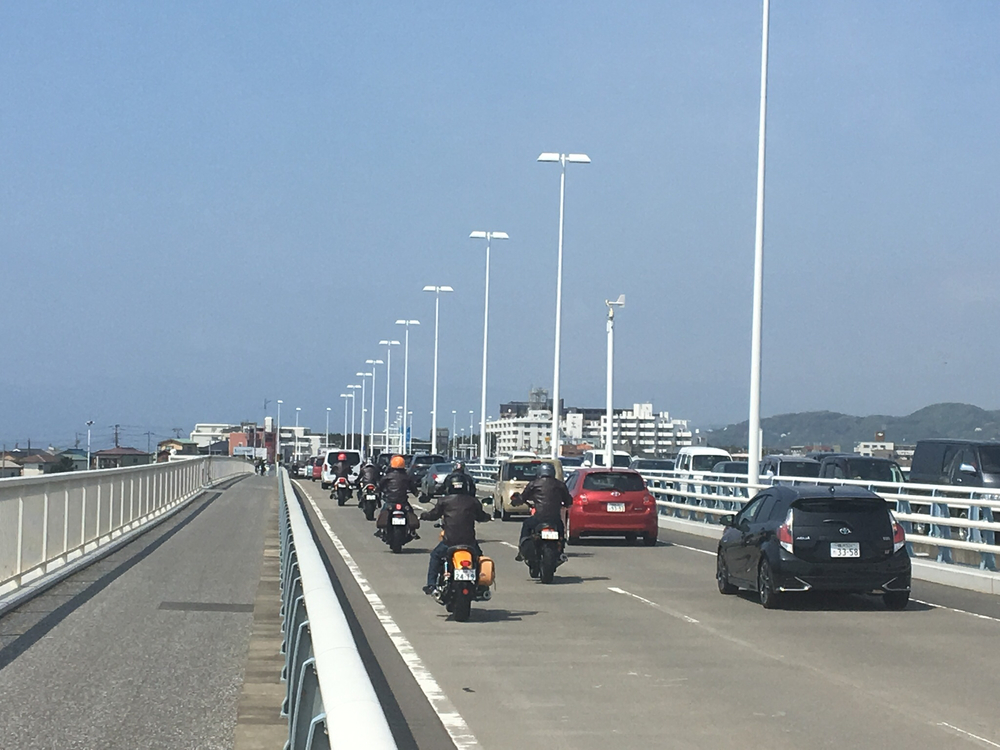 「湘南三畳」(湘南海岸・湘南大橋・湘南平)の写真4