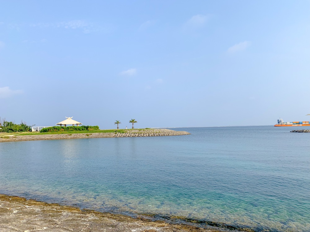 【沖縄・那覇】海と空、風と波を感じるシーサイド ＆ パークRuntripの写真5