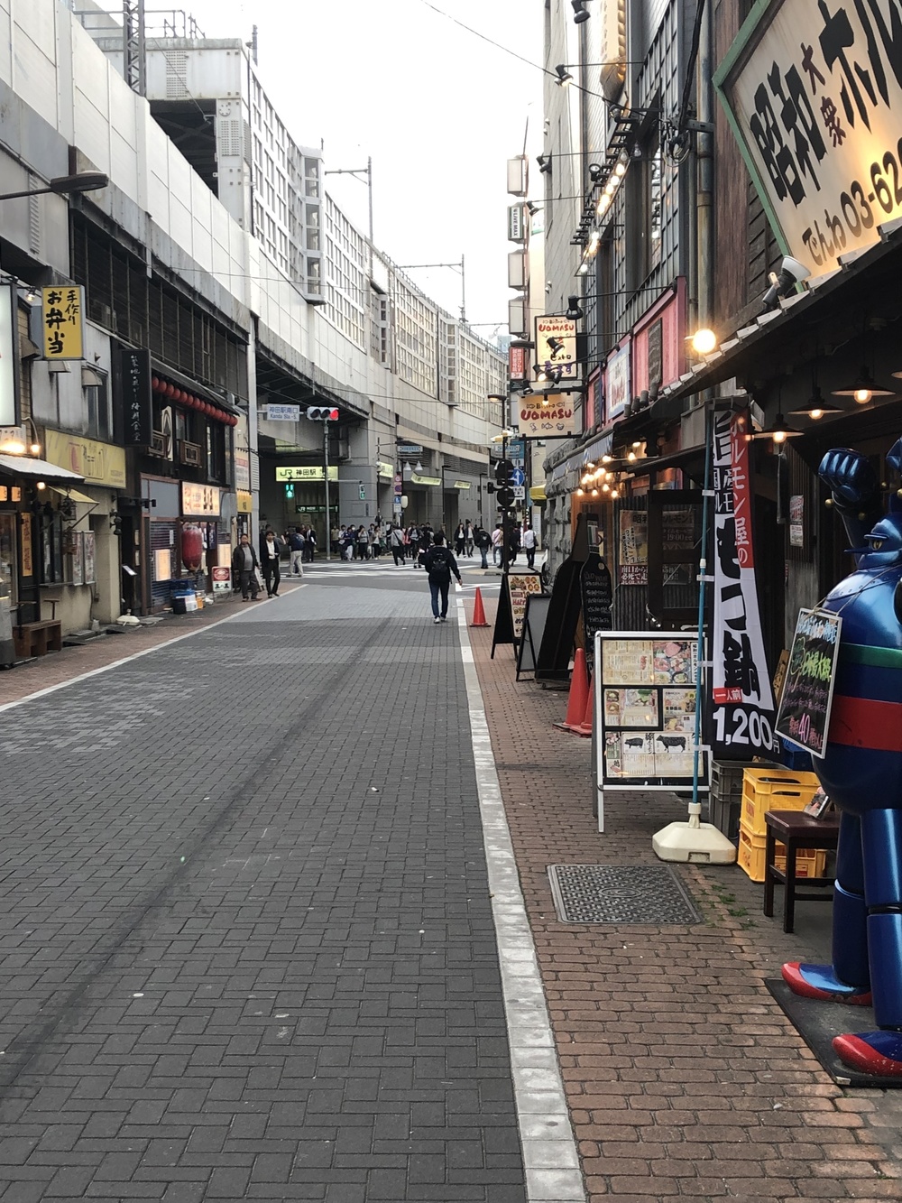 山手線一周 世界の旅の写真12